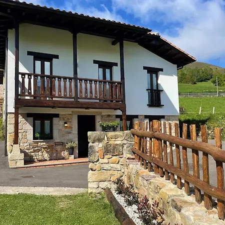 Casa Pepina Pedroso (Asturias)